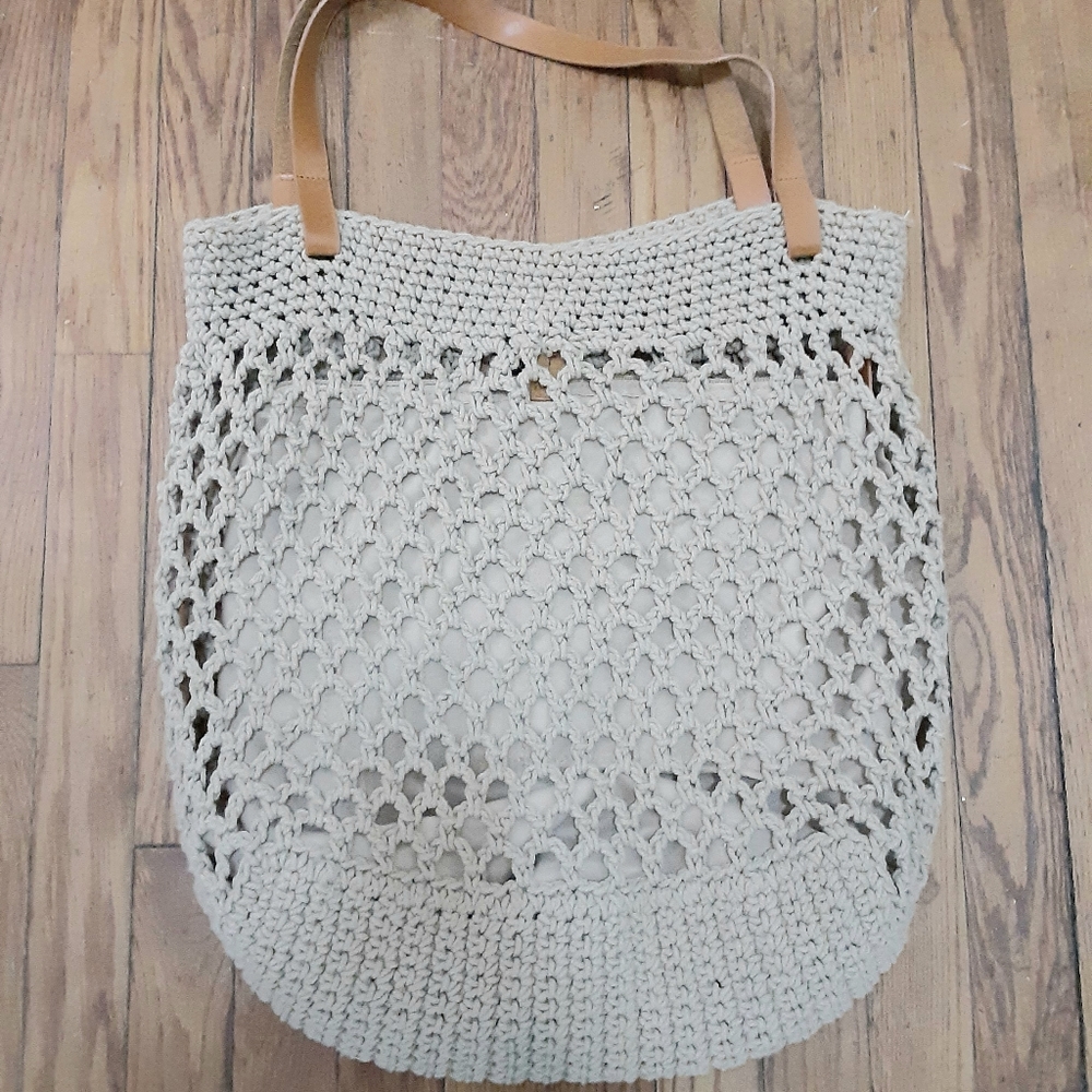 Summer Ready Moda Luxe Woven Large Woven Tote Bag
